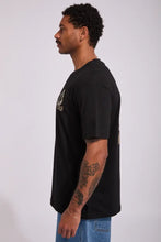 Load image into Gallery viewer, The Mad Hueys Captain Ship Faced S/S Tee - Black
