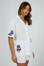 Load image into Gallery viewer, All About Eve Daria Shirt - Vintage White