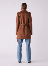 Load image into Gallery viewer, Esmaee Presto Coat - Chestnut