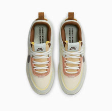 Load image into Gallery viewer, Nike SB Day One Shoe - Coconut Milk/Baroque Brown - Coconut Milk