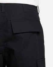 Load image into Gallery viewer, Nike SB Kearney Cargo Pant - Black