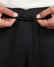 Load image into Gallery viewer, Nike Sportswear Club Fleece Jogger Trackpant - Black/Black/White