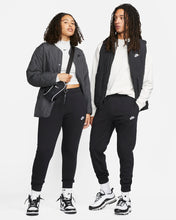 Load image into Gallery viewer, Nike Sportswear Club Fleece Jogger Trackpant - Black/Black/White