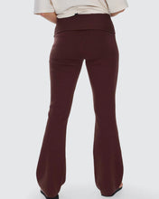 Load image into Gallery viewer, Thrills Estelle Fold Over Knit Pant - Bitter Chocolate