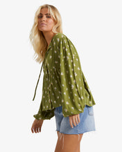 Load image into Gallery viewer, Billabong Free Fallin Top - Green Eyes