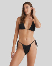 Load image into Gallery viewer, Billabong Summer High Remi Tri Bikini Top - Black