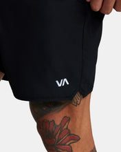 Load image into Gallery viewer, RVCA Yogger IV Short 17" - Black
