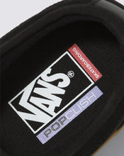 Load image into Gallery viewer, Vans Skate Chukka Low - Black/Black/Gum