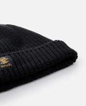 Load image into Gallery viewer, Rip Curl Searchers Reg Beanie - Black