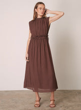 Load image into Gallery viewer, Esmaee In The Arch Midi Dress - Chocolate