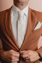 Load image into Gallery viewer, Peggy and Finn Cut Out Flowers Cotton Tie