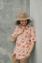 Load image into Gallery viewer, Peggy & Finn Botanical S/S Shirt