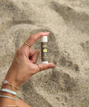 Load image into Gallery viewer, Sun Bum Day Tripper Kit