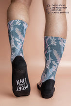 Load image into Gallery viewer, Peggy And Finn Recycled Polyester Teal Blooms Socks