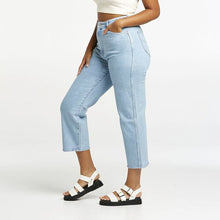 Load image into Gallery viewer, Riders By Lee Hi Straight Jean - Dazed Blue