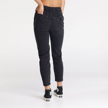 Load image into Gallery viewer, Wrangler Ladies Drew Jean - Karma