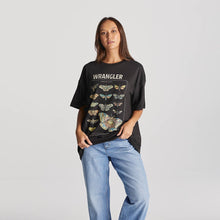 Load image into Gallery viewer, Wrangler Evolution Boxy Slouch Tee - Worn Black