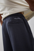 Load image into Gallery viewer, Mitchell & Ness Chicago Bulls Tip Off Sweatpants - Faded Black