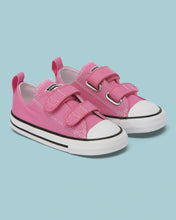 Load image into Gallery viewer, Converse Chuck Taylor All Star 2V Toddler Low Top - Pink