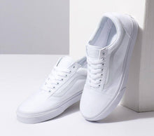 Load image into Gallery viewer, Vans Old Skool Shoe - True White