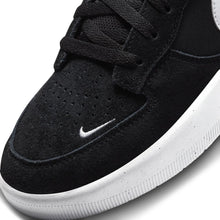 Load image into Gallery viewer, Nike SB Force 58 Shoe