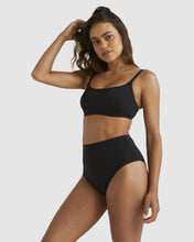 Load image into Gallery viewer, Billabong Sol Searcher Mia D/DD Bralette Bikini Top