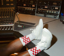 Load image into Gallery viewer, Vans Old Skool Shoe - True White