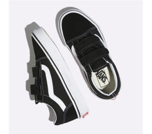 Load image into Gallery viewer, Vans Old Skool V Kids Shoe - Black/True White