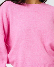 Load image into Gallery viewer, Rip Curl Emily Sweater - Fushia

