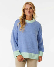 Load image into Gallery viewer, Rip Curl Sun Club Knit Crew - Purple Blue
