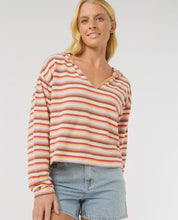 Load image into Gallery viewer, Rip Curl Bobbi Knit Hood - Multi
