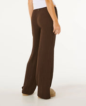 Load image into Gallery viewer, Rip Curl Coastal Waffle Pant - Brown
