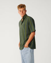 Load image into Gallery viewer, Rip Curl Classic Surf Weaver Short Sleeve Shirt - Dark Olive
