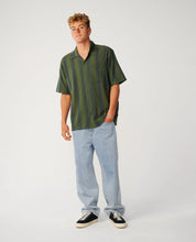 Load image into Gallery viewer, Rip Curl Classic Surf Weaver Short Sleeve Shirt - Dark Olive
