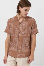 Load image into Gallery viewer, Rhythm Border SS Shirt - Cedar
