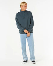 Load image into Gallery viewer, Rip Curl Pill Icon 1/4 Zip Crew - Pine Night

