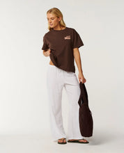 Load image into Gallery viewer, Rip Curl Paradise Motel Relaxed Tee - Brown
