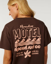 Load image into Gallery viewer, Rip Curl Paradise Motel Relaxed Tee - Brown
