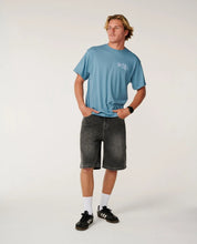 Load image into Gallery viewer, Rip Curl Fangs Tee - Blue Rock
