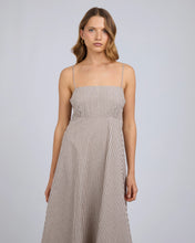 Load image into Gallery viewer, Silent Theory Sunday Maxi Dress - Chocolate
