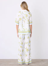 Load image into Gallery viewer, Esmaee Tranquility Shirt - Olive Floral
