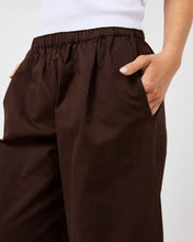 Load image into Gallery viewer, All About Eve Margo Barrel Pant - Chocolate
