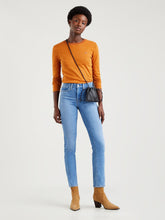 Load image into Gallery viewer, Levi&#39;s 312 Shaping Slim Jean - Tribeca Sun
