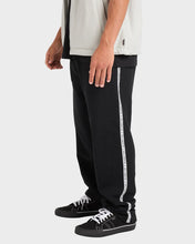 Load image into Gallery viewer, Billabong Spec 73 Trackpant Pant - Black
