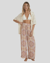 Load image into Gallery viewer, Billabong Just For You Follow Me Pant
