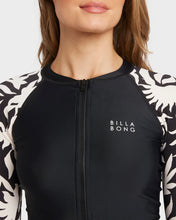 Load image into Gallery viewer, Billabong By My Side Pipa Sunshirt
