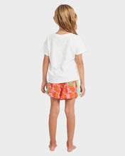 Load image into Gallery viewer, Billabong Friends In Places Tee - Salt Crystal
