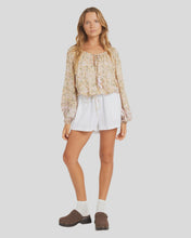 Load image into Gallery viewer, Roxy Garland Top - Stone
