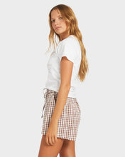 Load image into Gallery viewer, Roxy Delilah Check Short - Coconut
