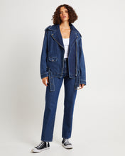 Load image into Gallery viewer, Lee Signature Oversized Biker Jacket
